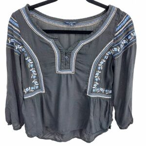 American Eagle Floral Peasant Embroidered Blouse Size Small